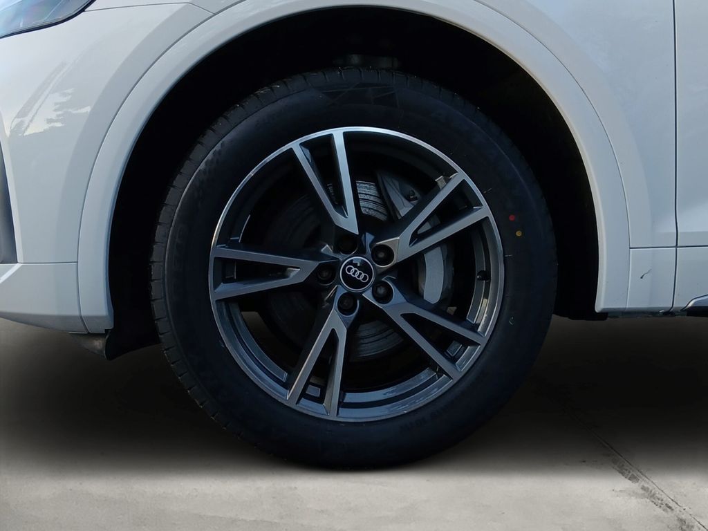 Audi Q5 2021