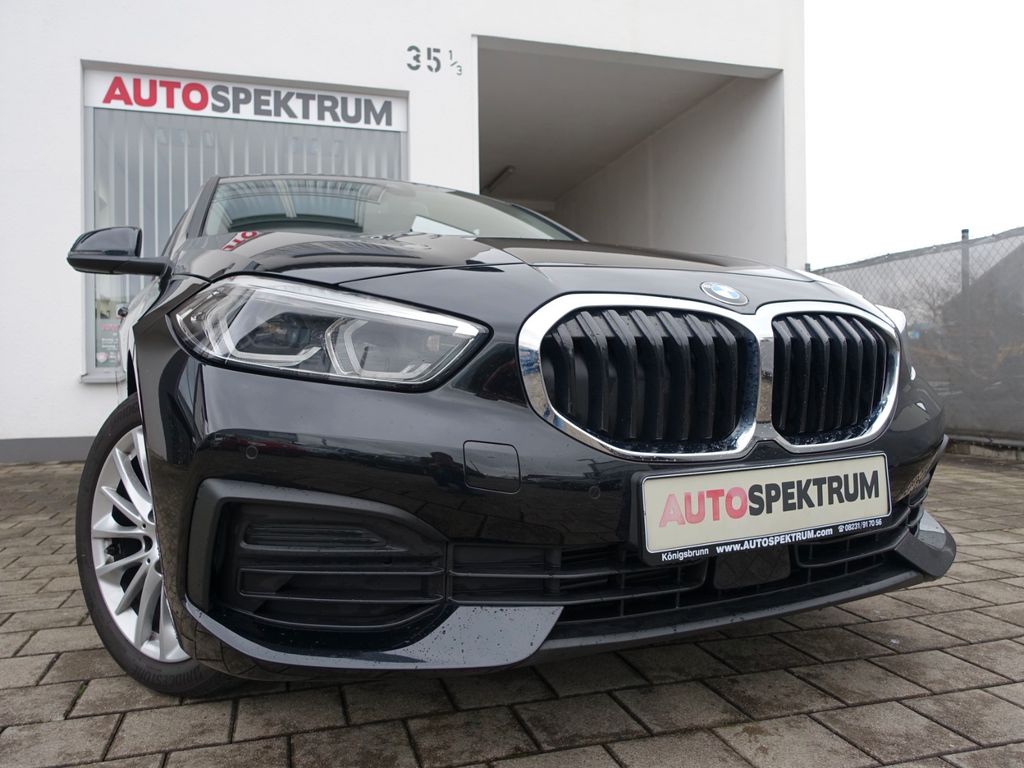 BMW 120 2022