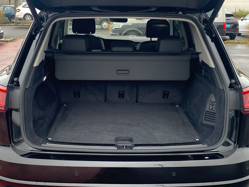 Volkswagen Touareg 2025