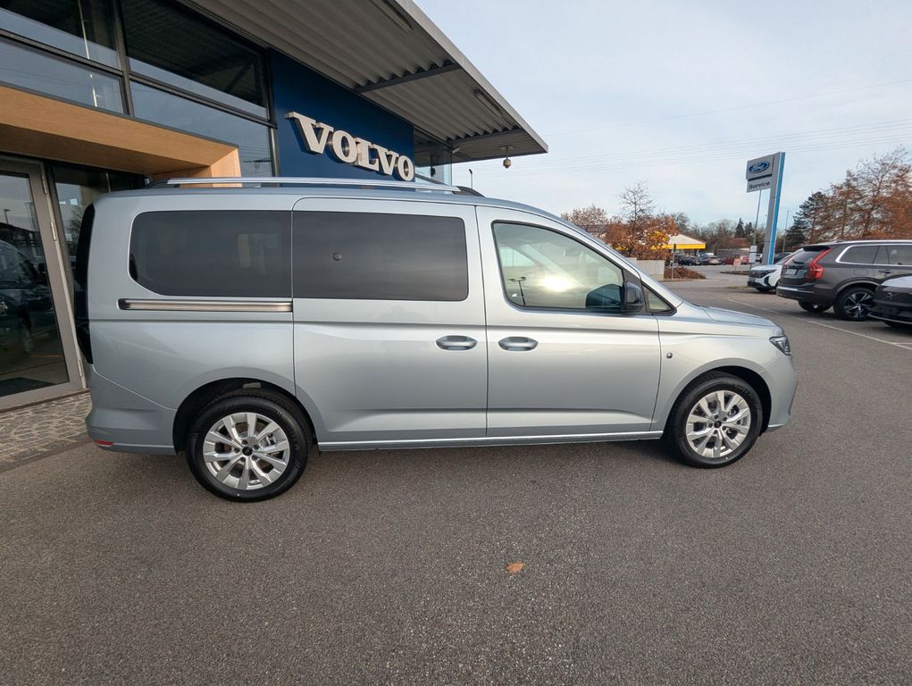 Ford Grand Tourneo 2025