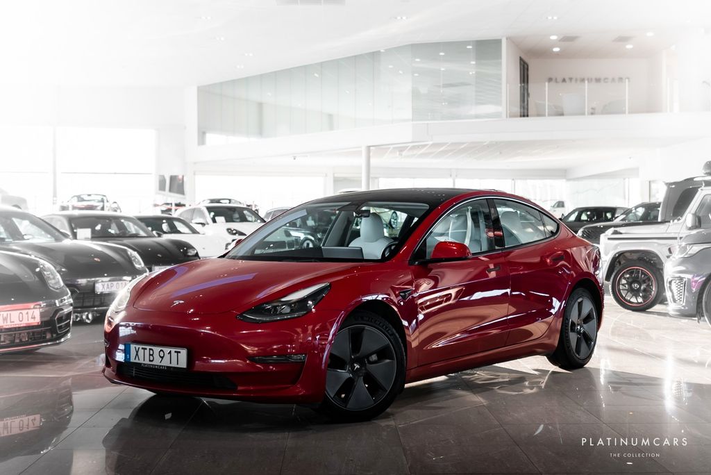 Tesla Model 3 2022