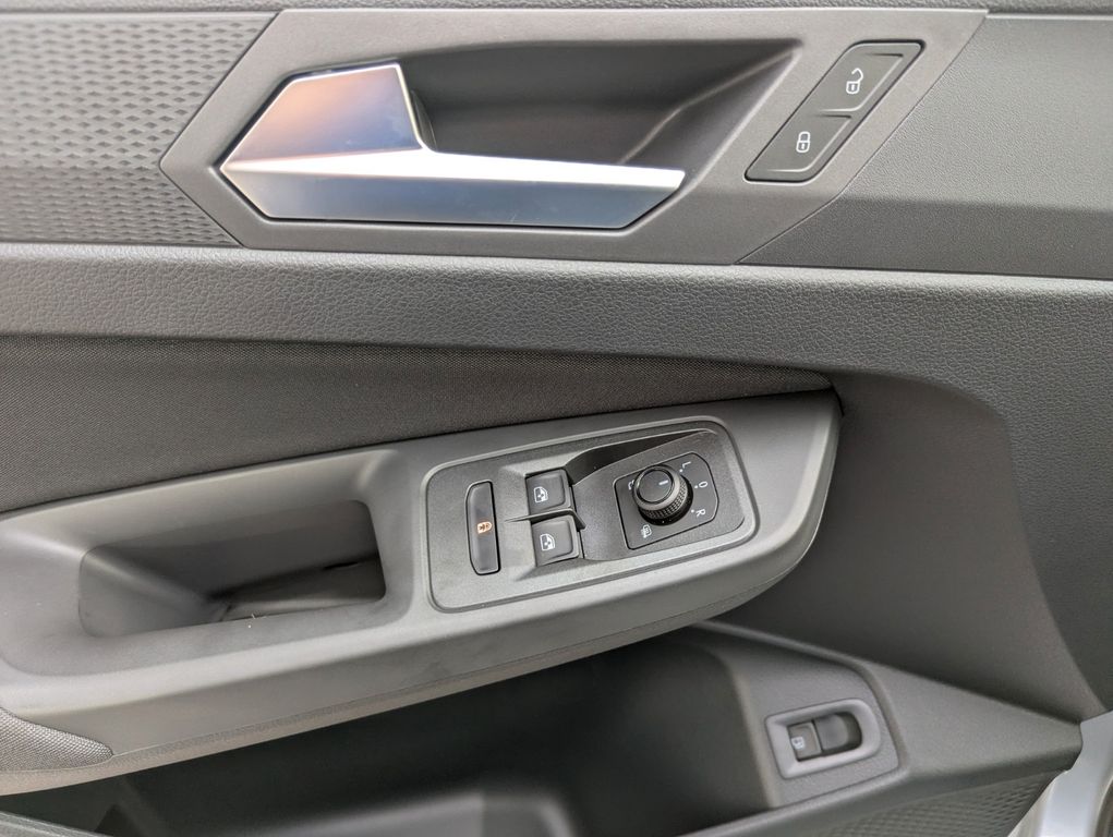Ford Grand Tourneo 2025