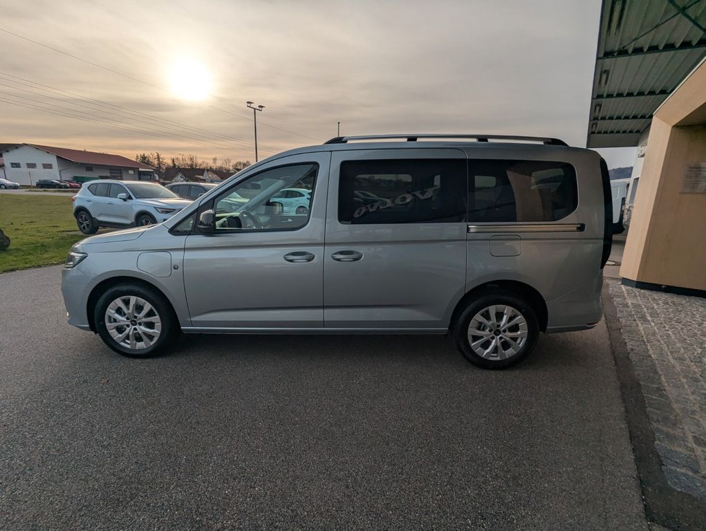 Ford Grand Tourneo 2025