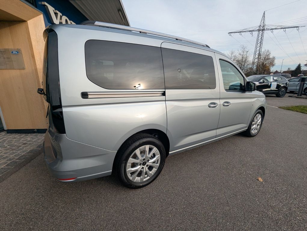 Ford Grand Tourneo 2025