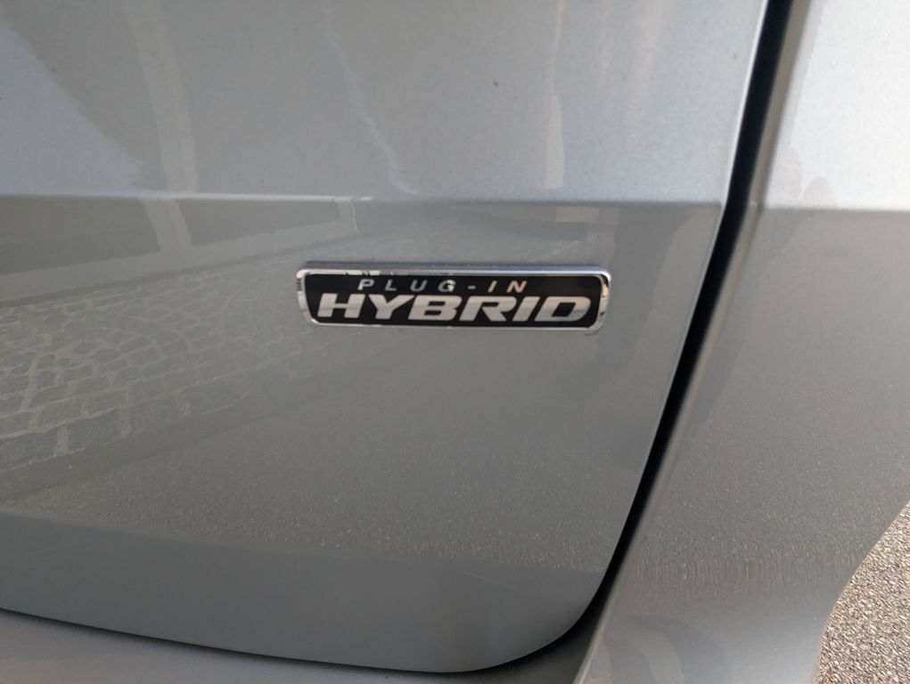 Ford Grand Tourneo 2025