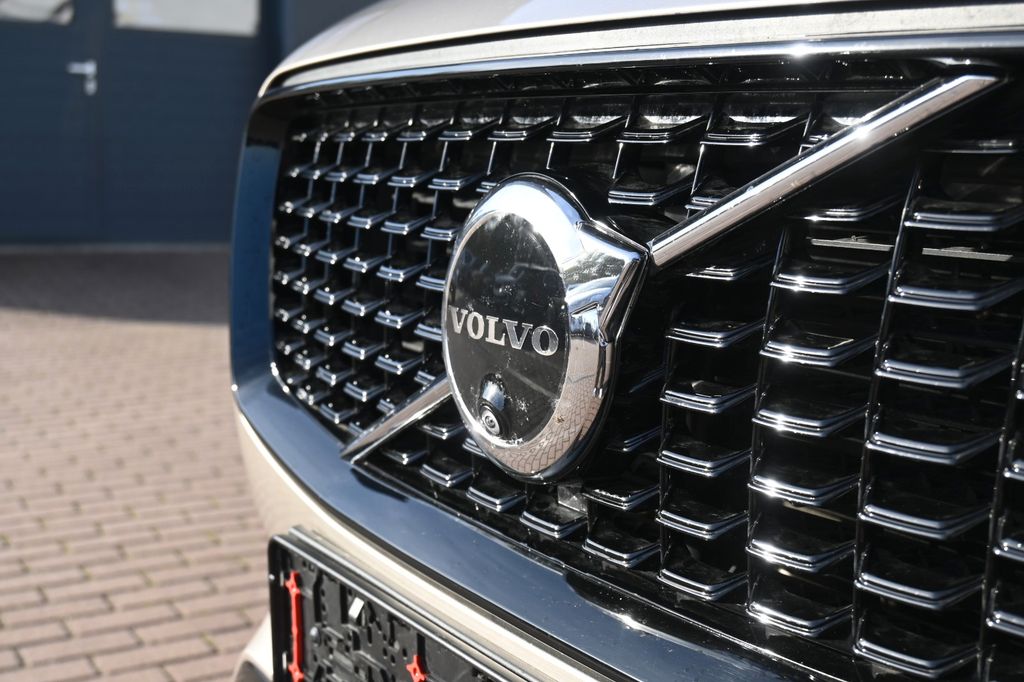 Volvo XC90 2023