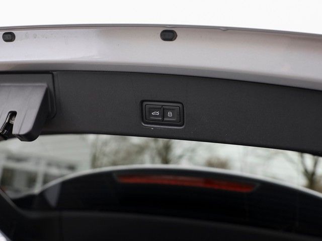 Audi Q4 e-tron 2025