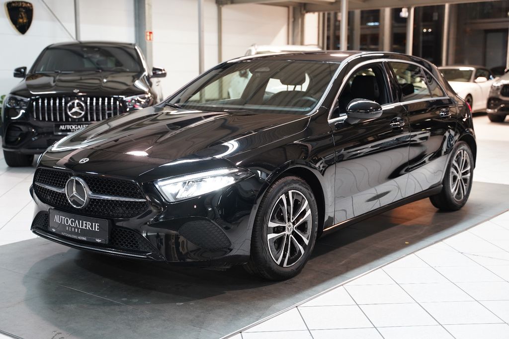 Mercedes-Benz A 180 2024