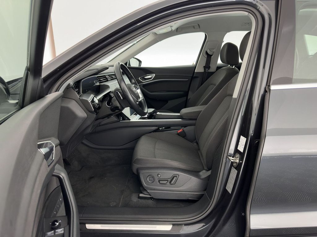 Audi e-tron 2020