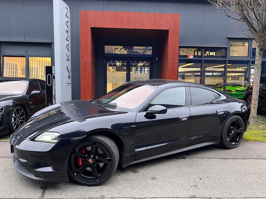 Porsche Taycan 2024