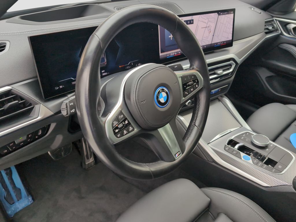 BMW i4 2023