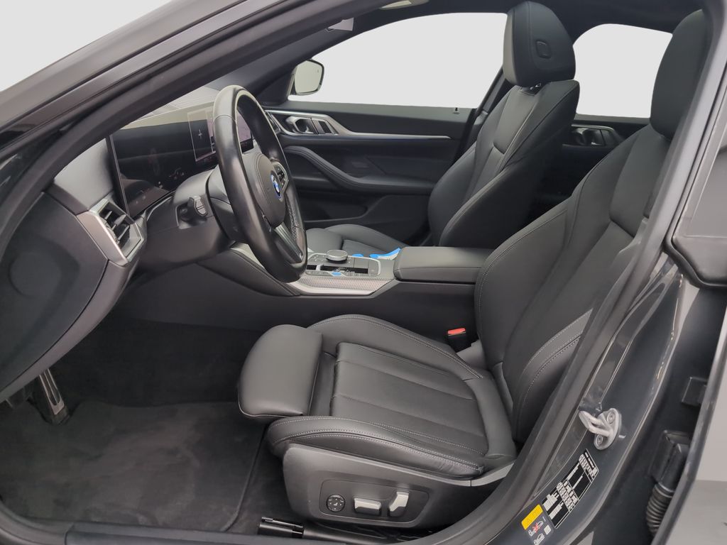 BMW i4 2023