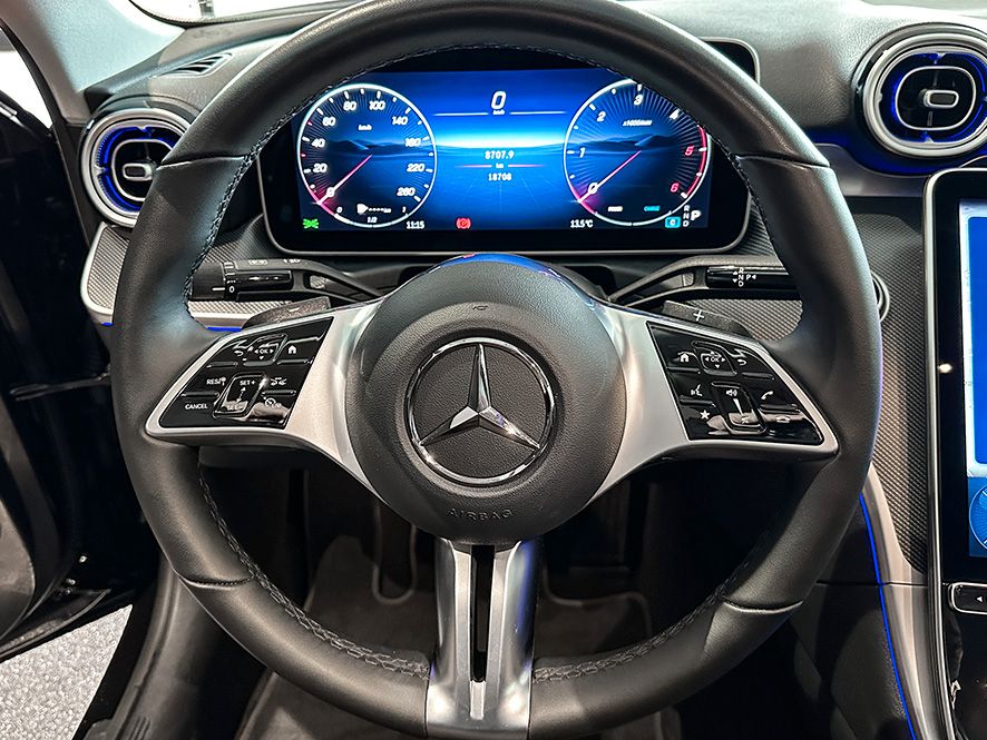 Mercedes-Benz C 220 2025