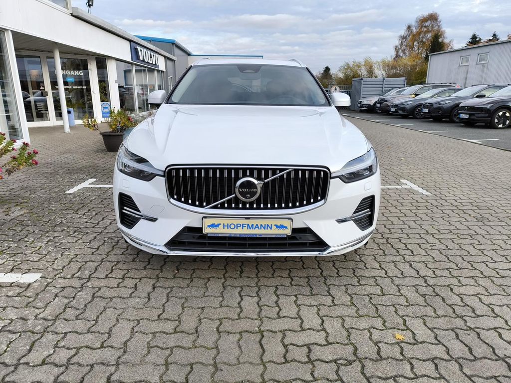 Volvo XC60 2025