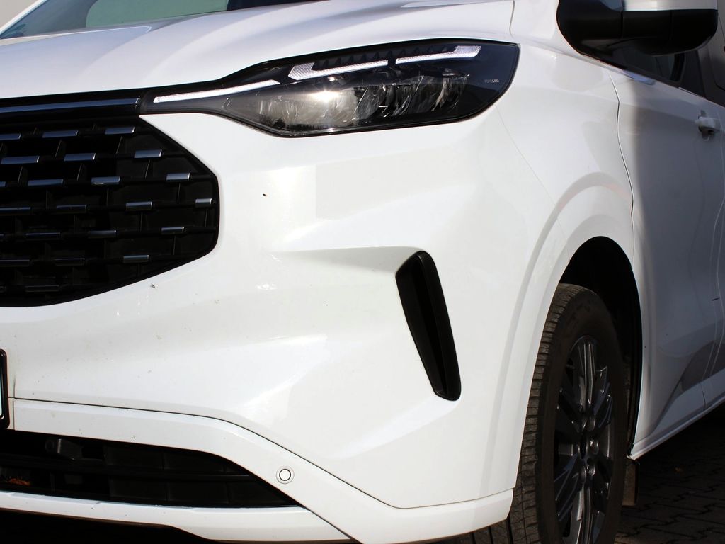 Ford Tourneo Custom 2024