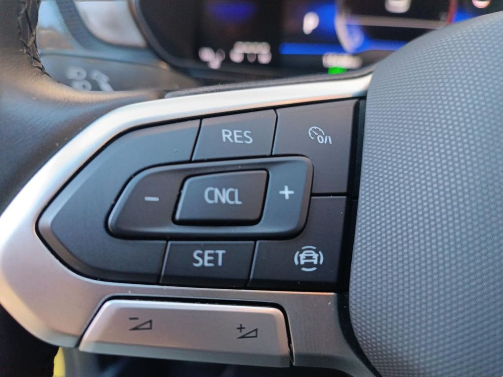 Volkswagen T-Cross 2024