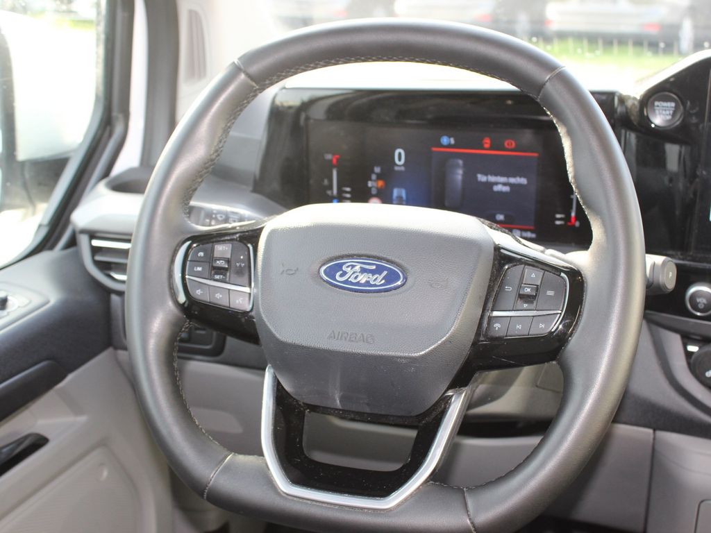 Ford Tourneo Custom 2024