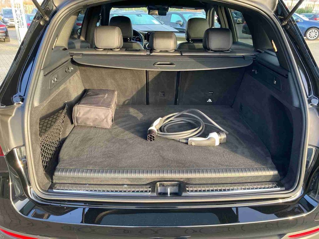 Mercedes-Benz GLC 300 2021