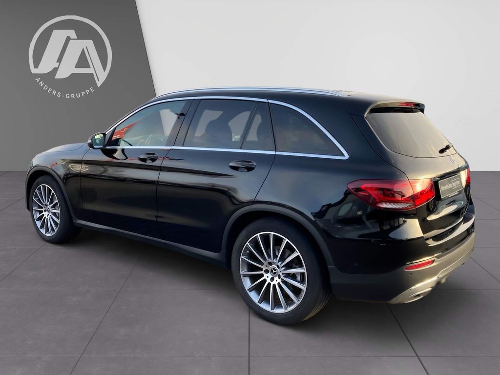 Mercedes-Benz GLC 300 2021