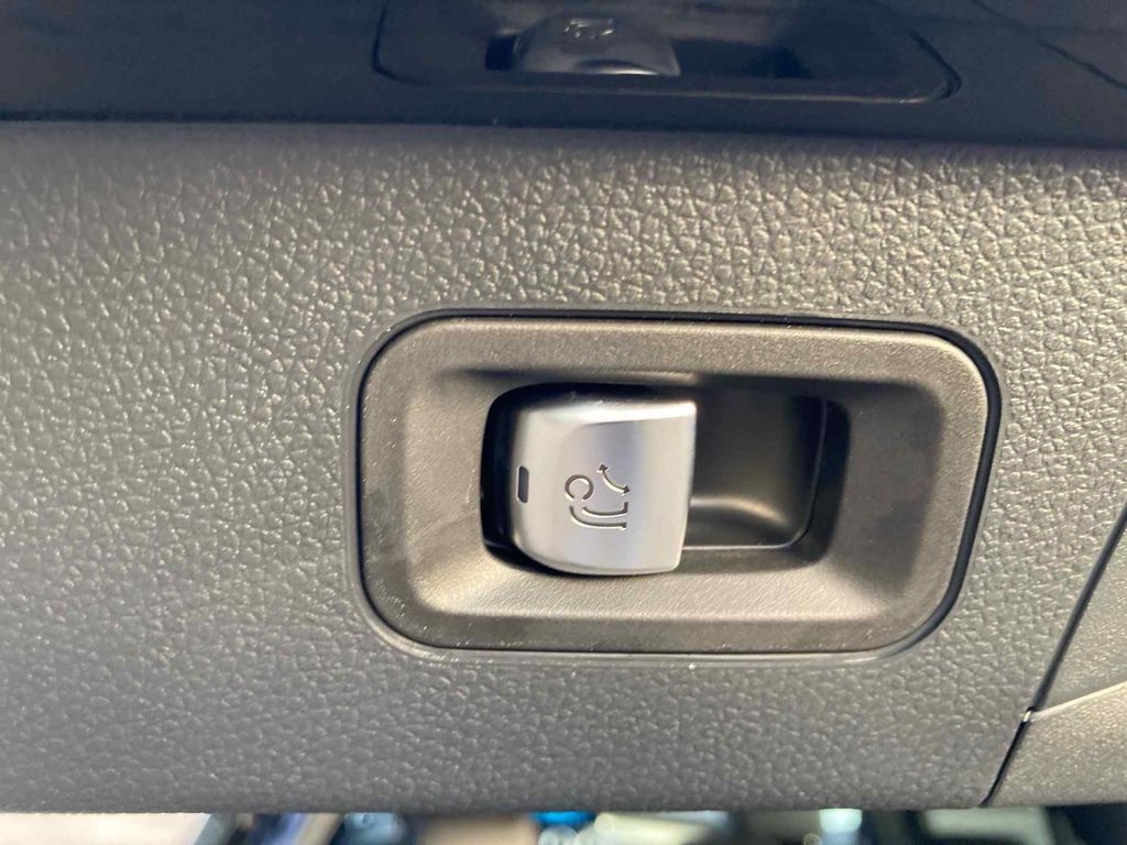 Mercedes-Benz GLC 300 2021