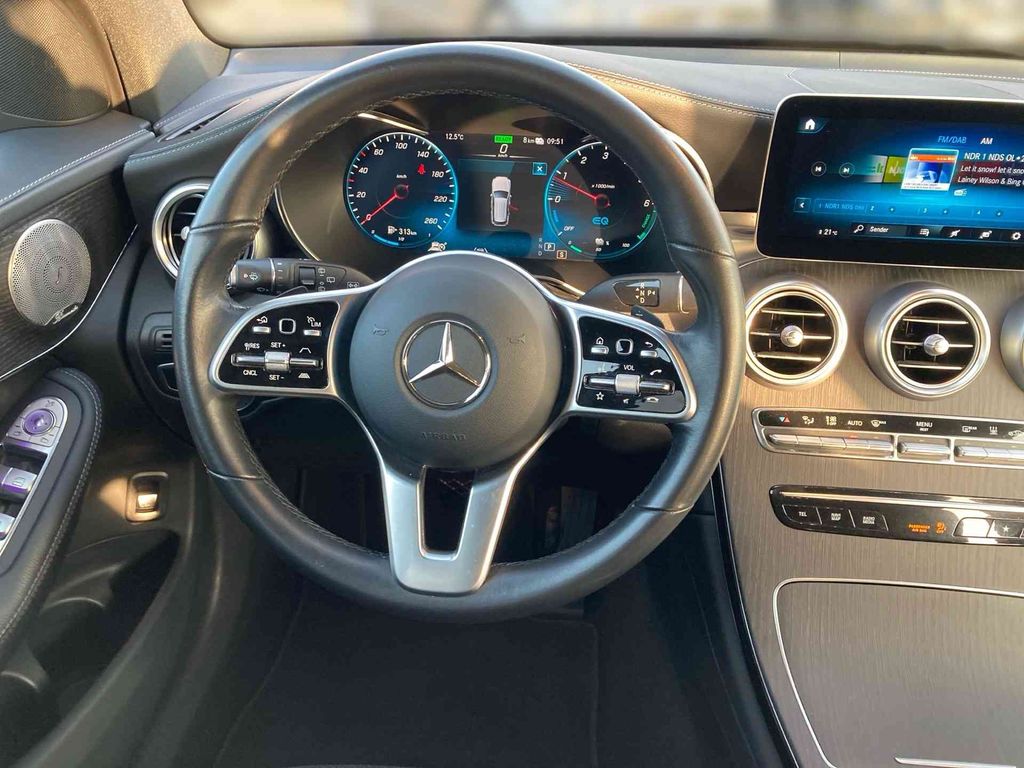 Mercedes-Benz GLC 300 2021