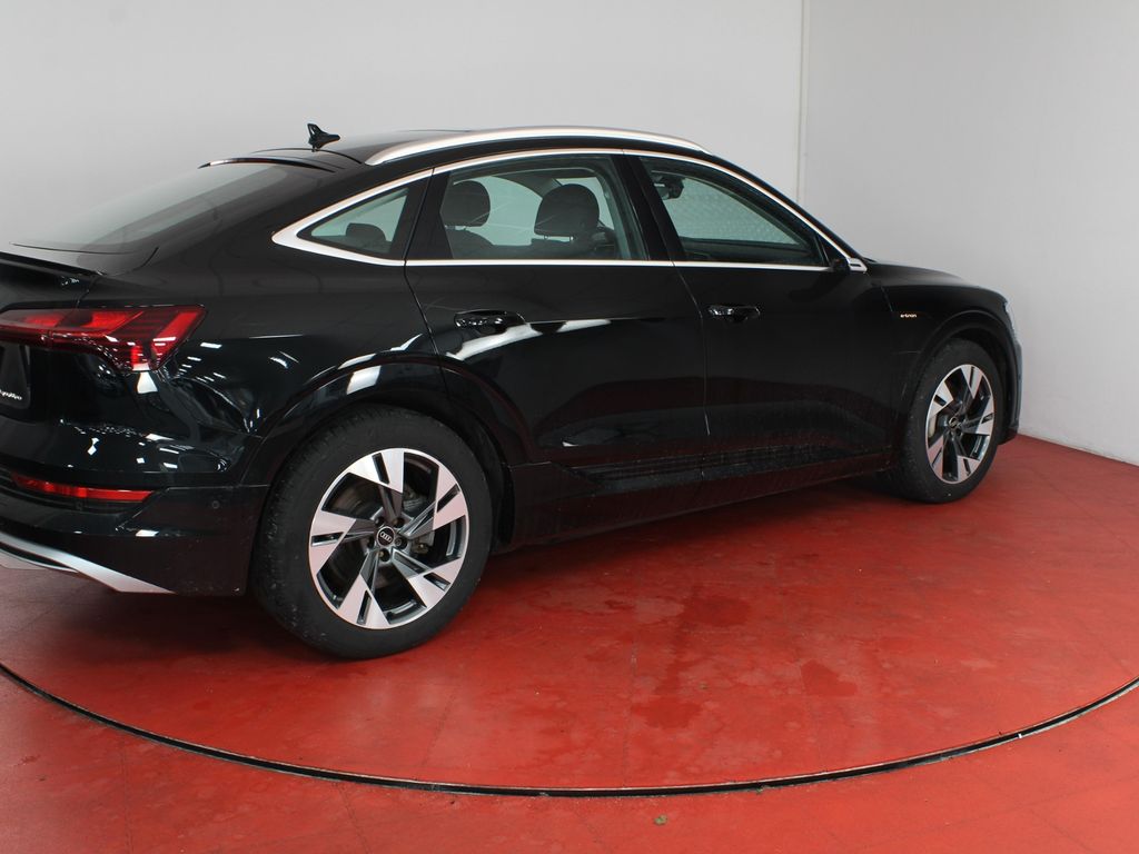 Audi e-tron 2022