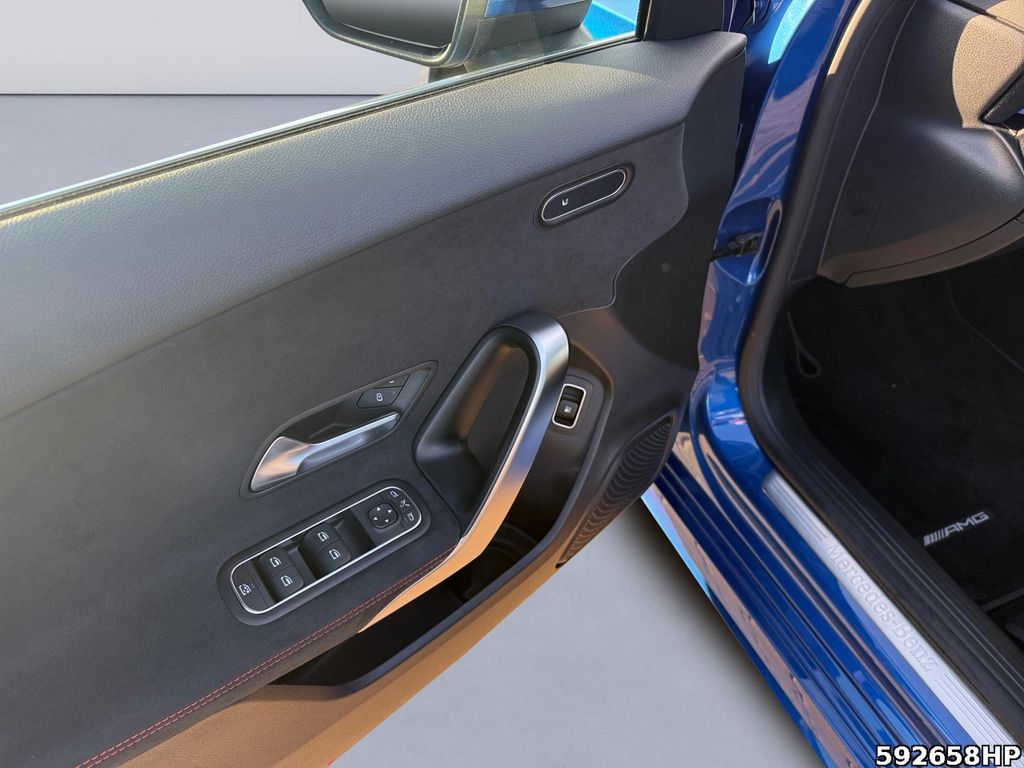 Mercedes-Benz A 250 2024