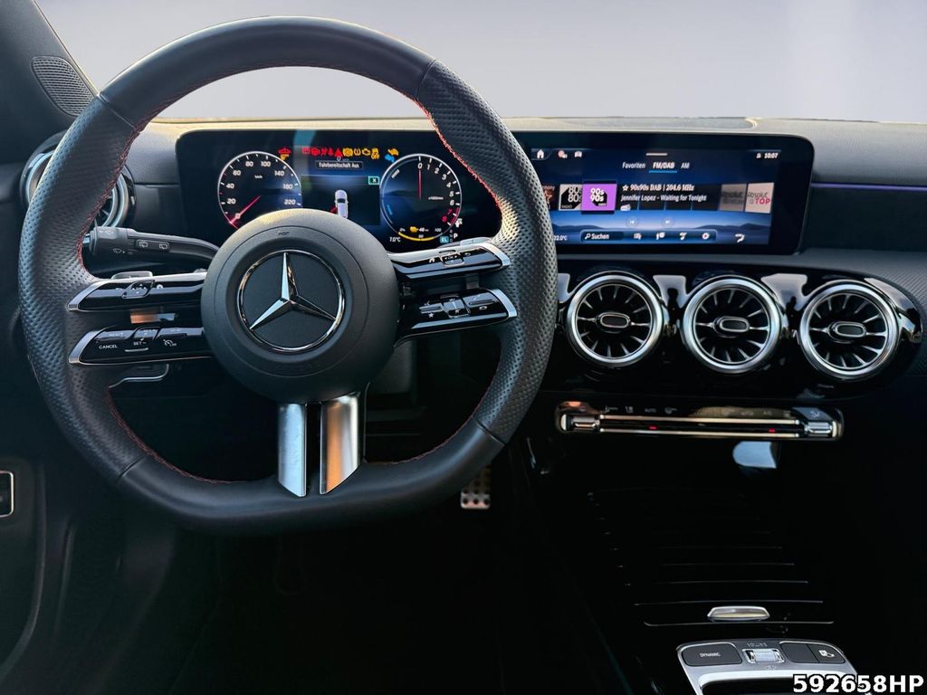 Mercedes-Benz A 250 2024