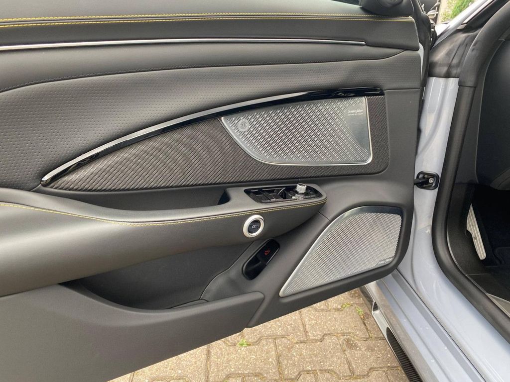 Maserati GranCabrio 2024