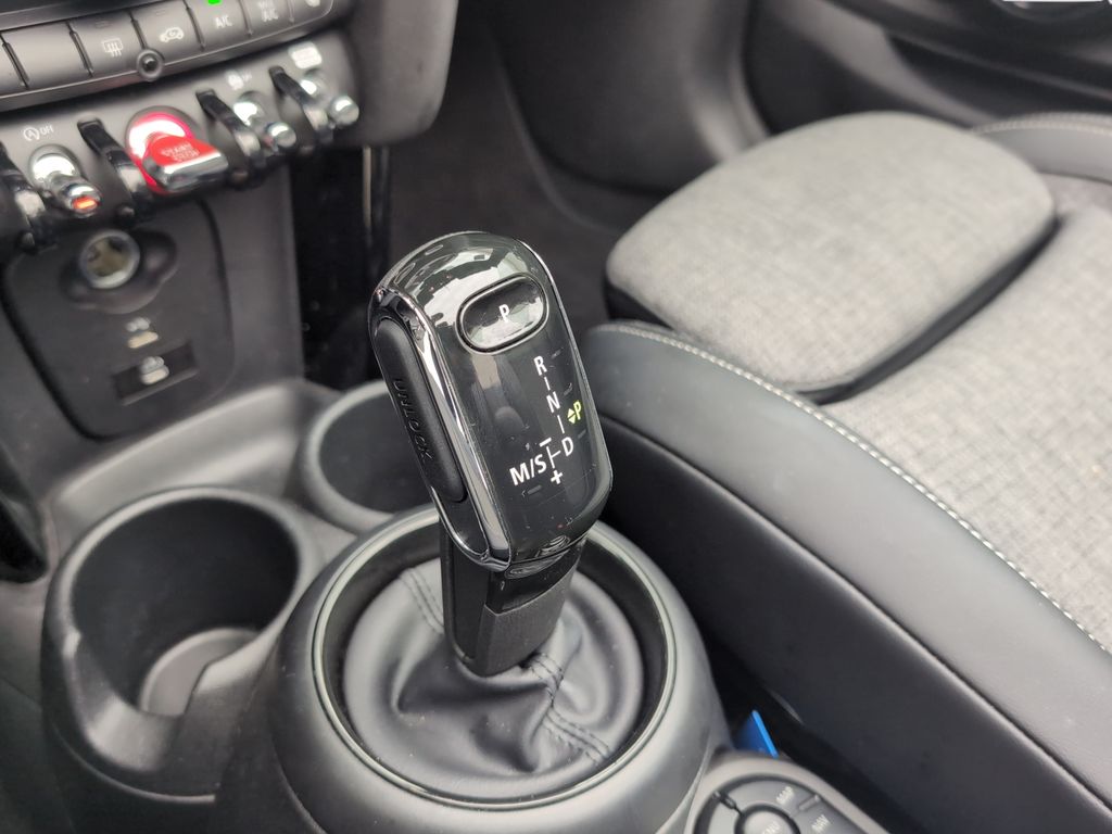 MINI Cooper Cabrio 2022