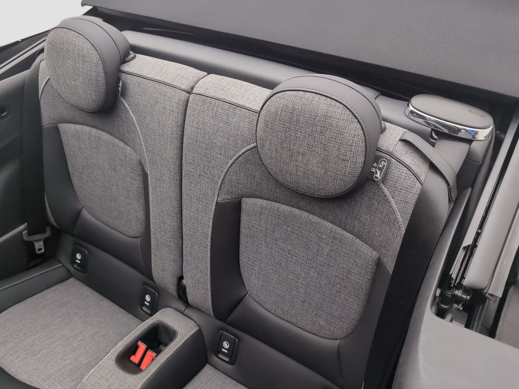 MINI Cooper Cabrio 2022