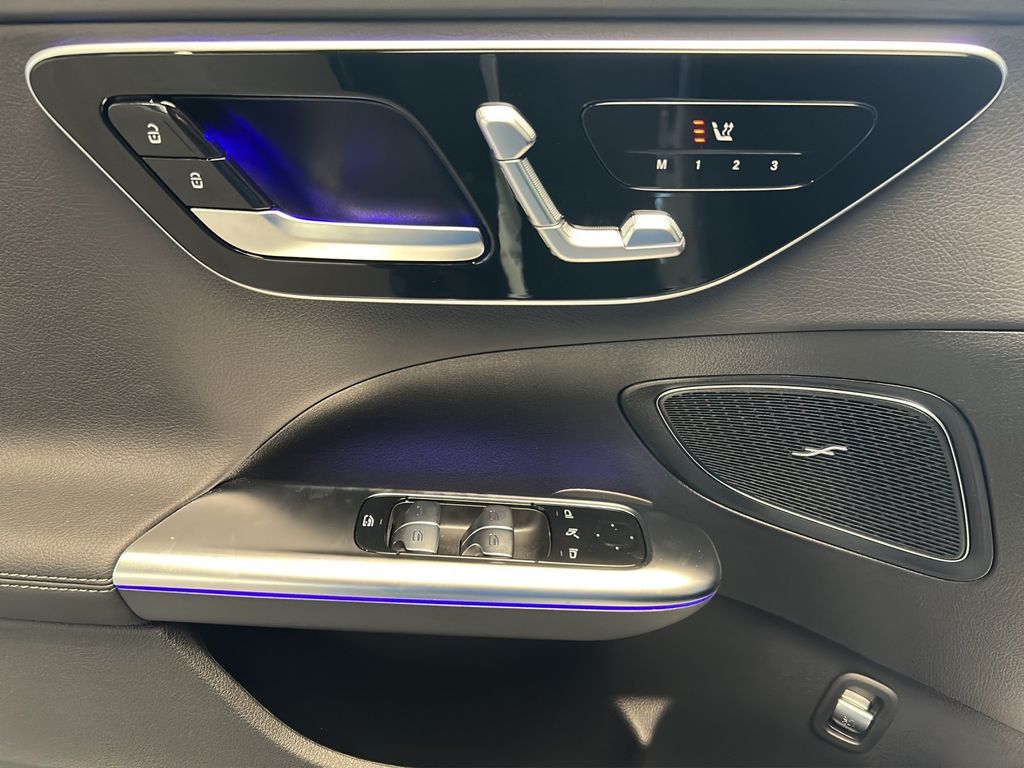 Mercedes-Benz C 220 2025