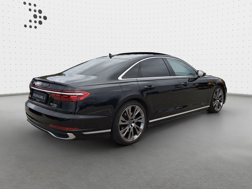 Audi A8 2022