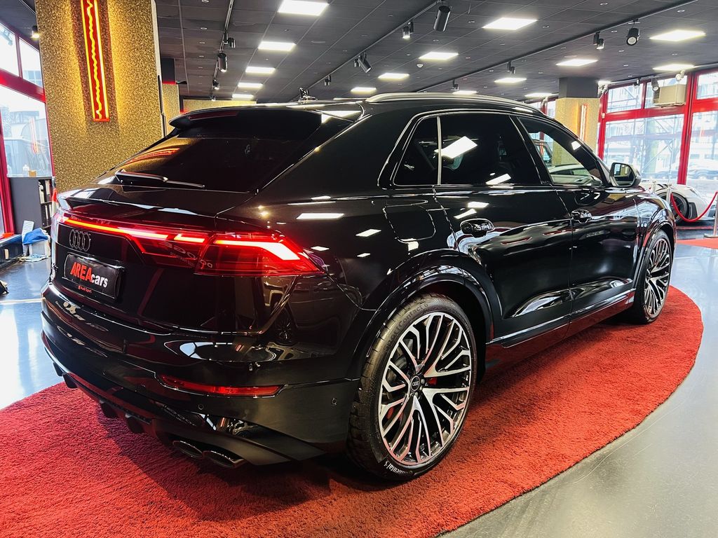 Audi SQ8 2025