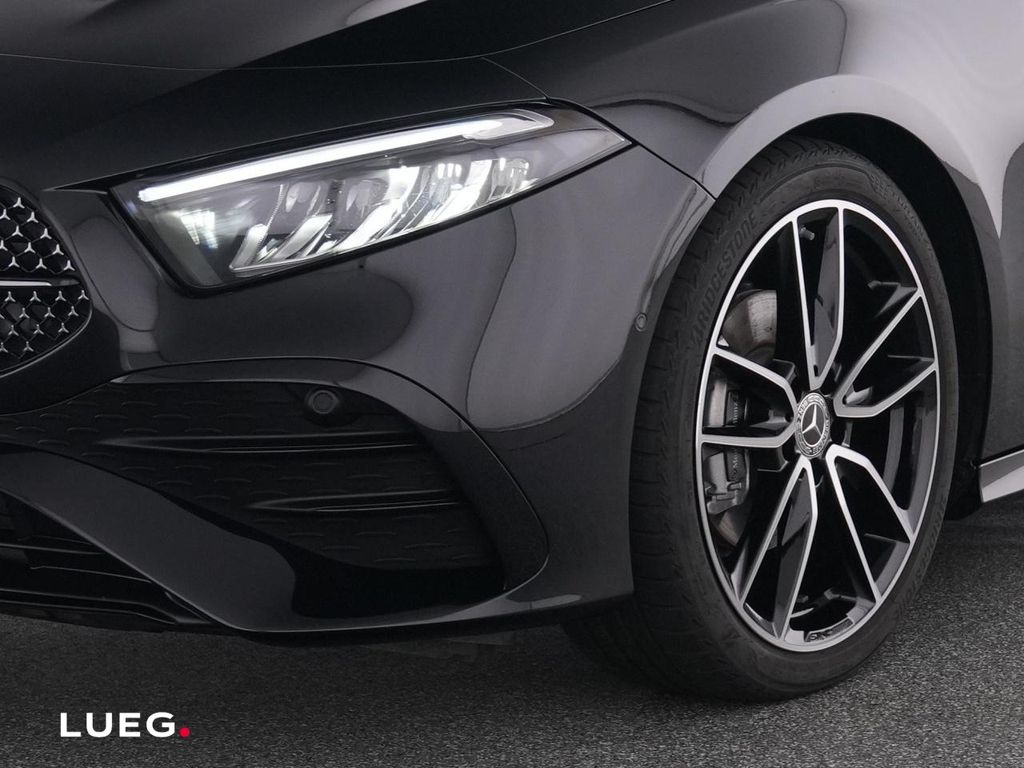 Mercedes-Benz A 180 2025