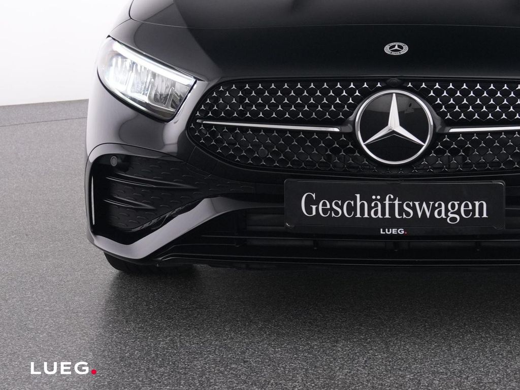 Mercedes-Benz A 180 2025