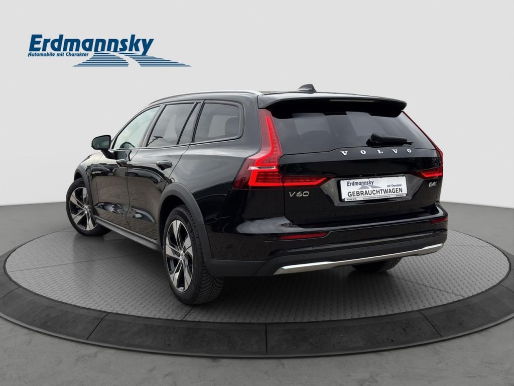Volvo V60 2023