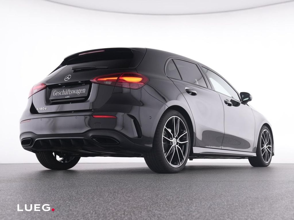 Mercedes-Benz A 180 2025