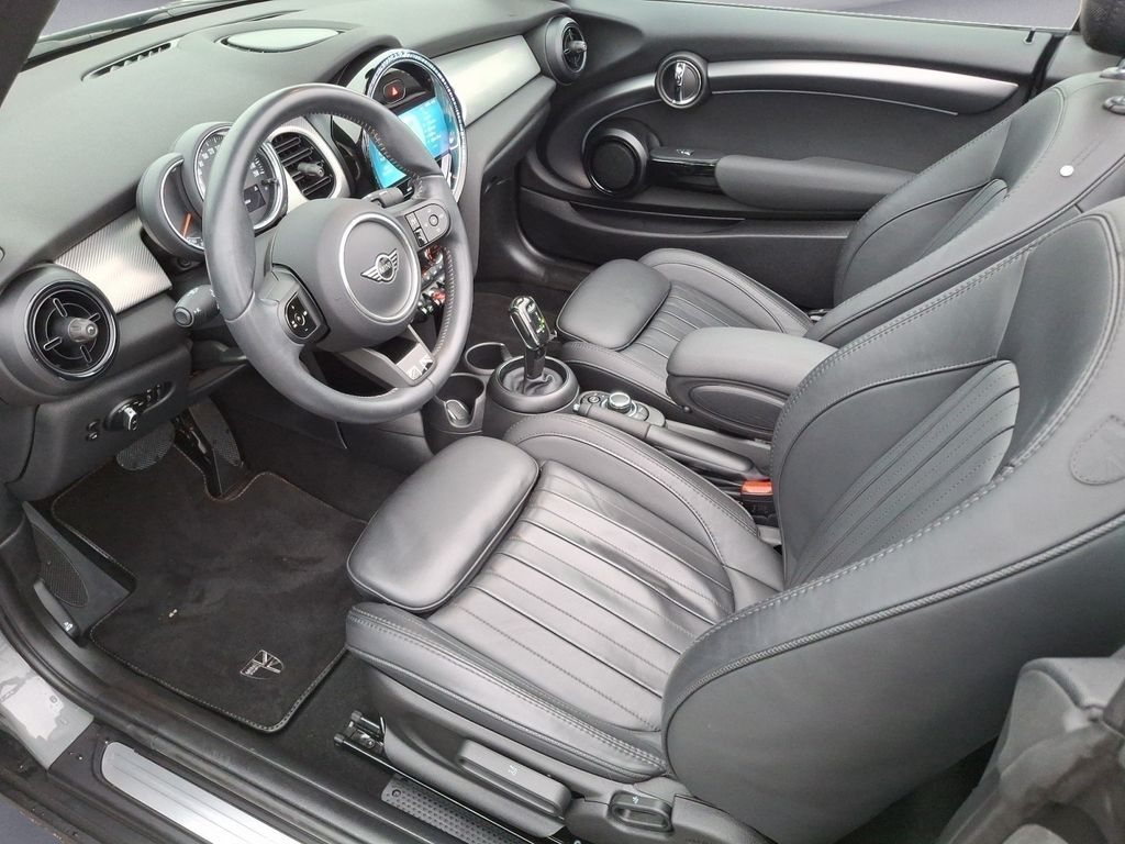 MINI Cooper Cabrio 2022