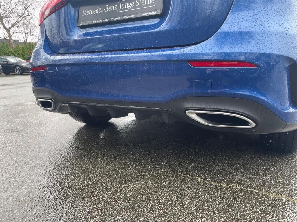 Mercedes-Benz A 200 2025