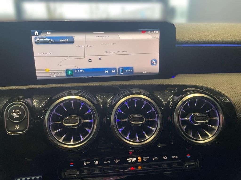 Mercedes-Benz A 200 2025