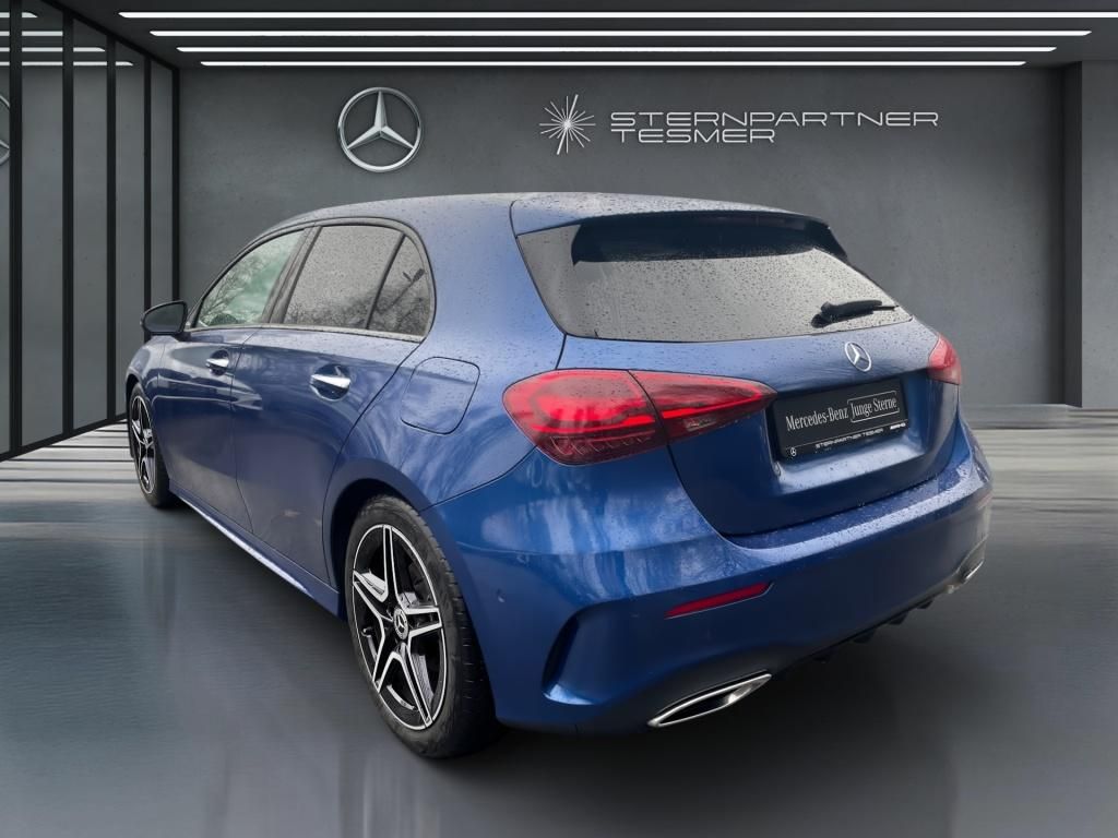 Mercedes-Benz A 200 2025