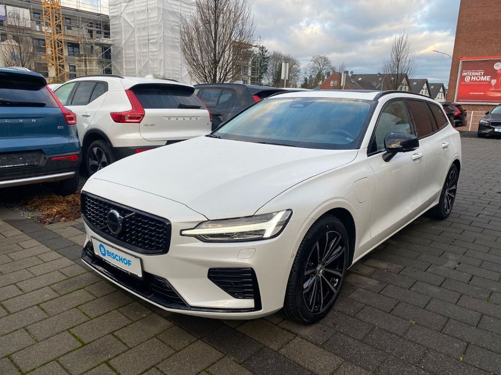 Volvo V60 2025