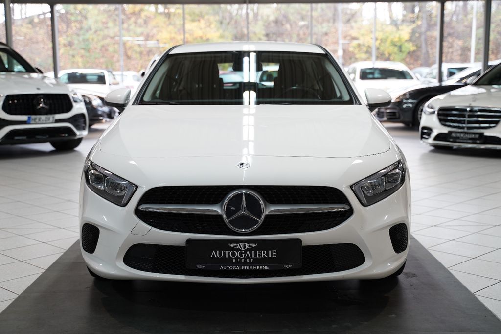 Mercedes-Benz A 180 2022