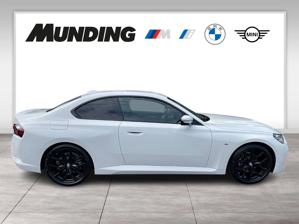 BMW 218 2025