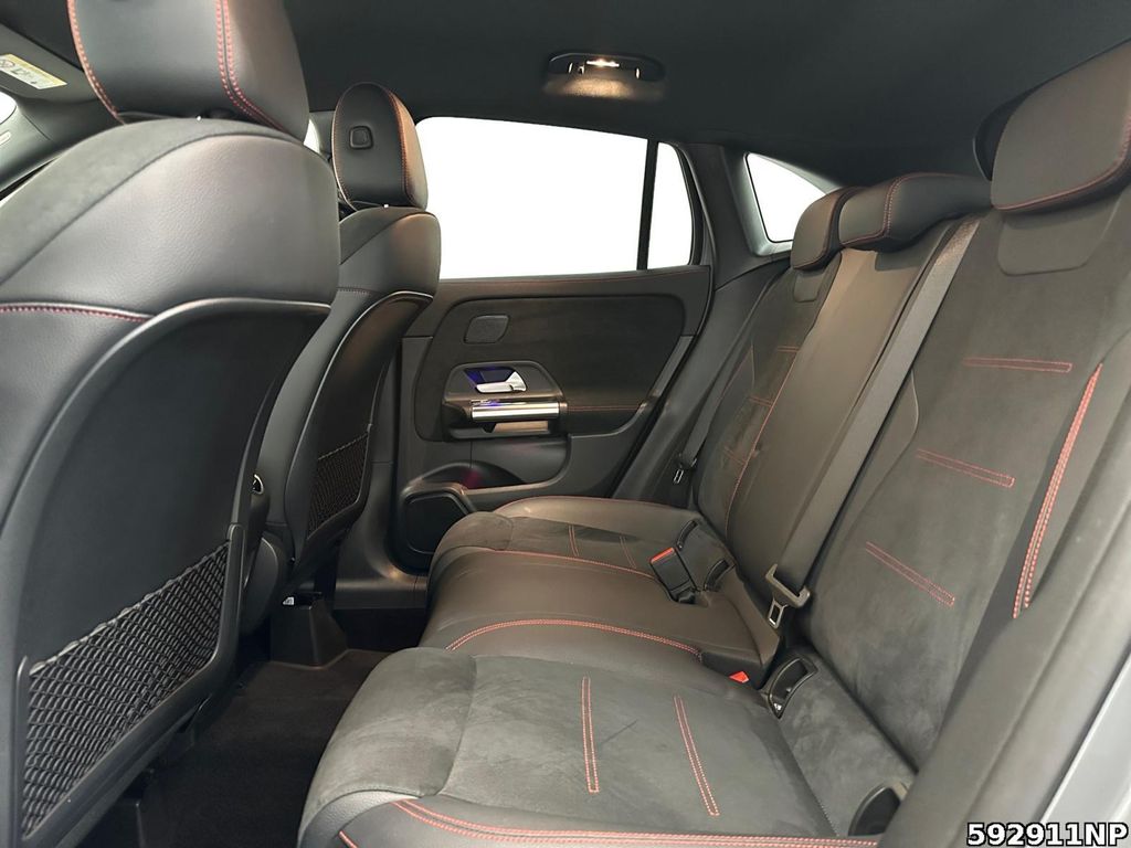 Mercedes-Benz GLA 250 2022