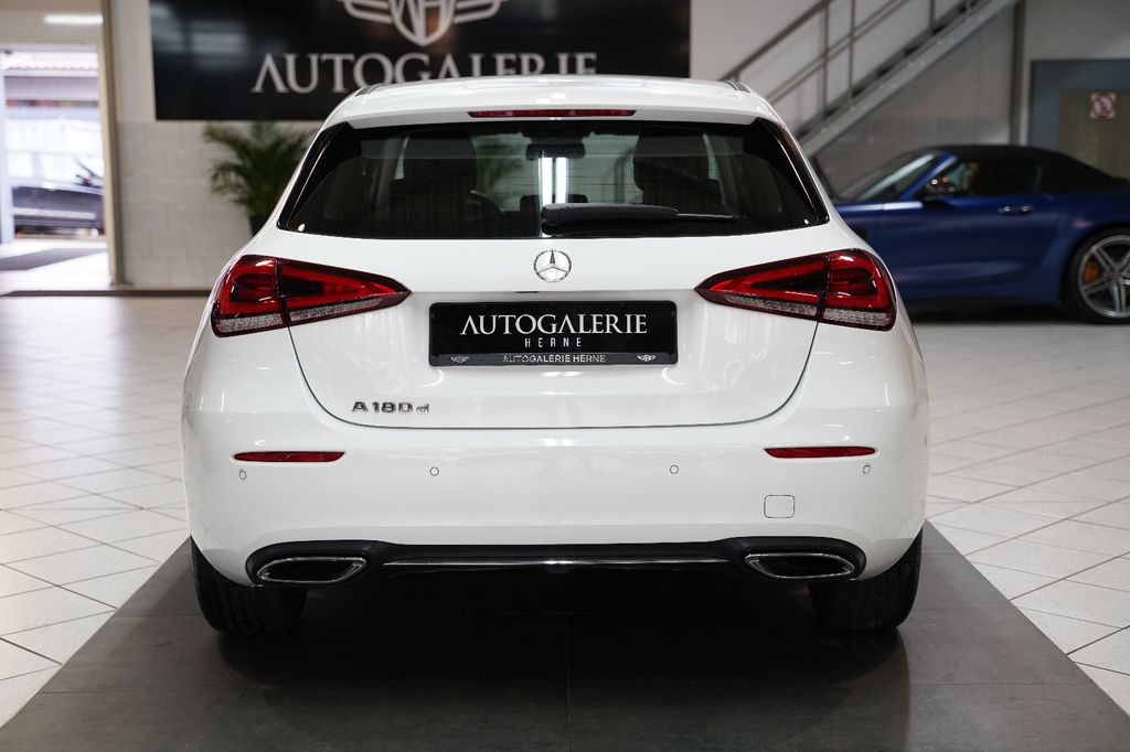 Mercedes-Benz A 180 2022