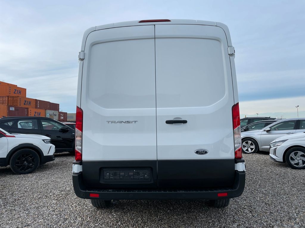 Ford Transit 2024