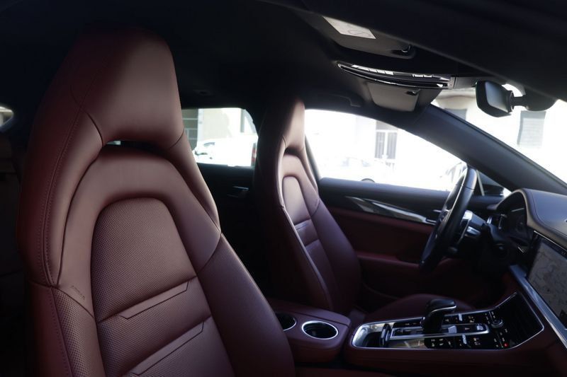 Porsche Panamera 2019