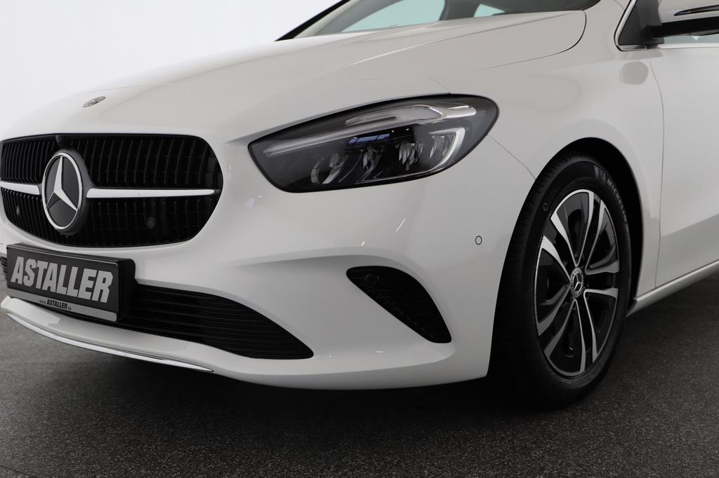Mercedes-Benz B 200 2024